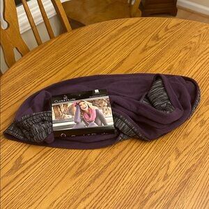 Cuddl Duds Black/Gray and purple reversible Infinity Scarf. NWT